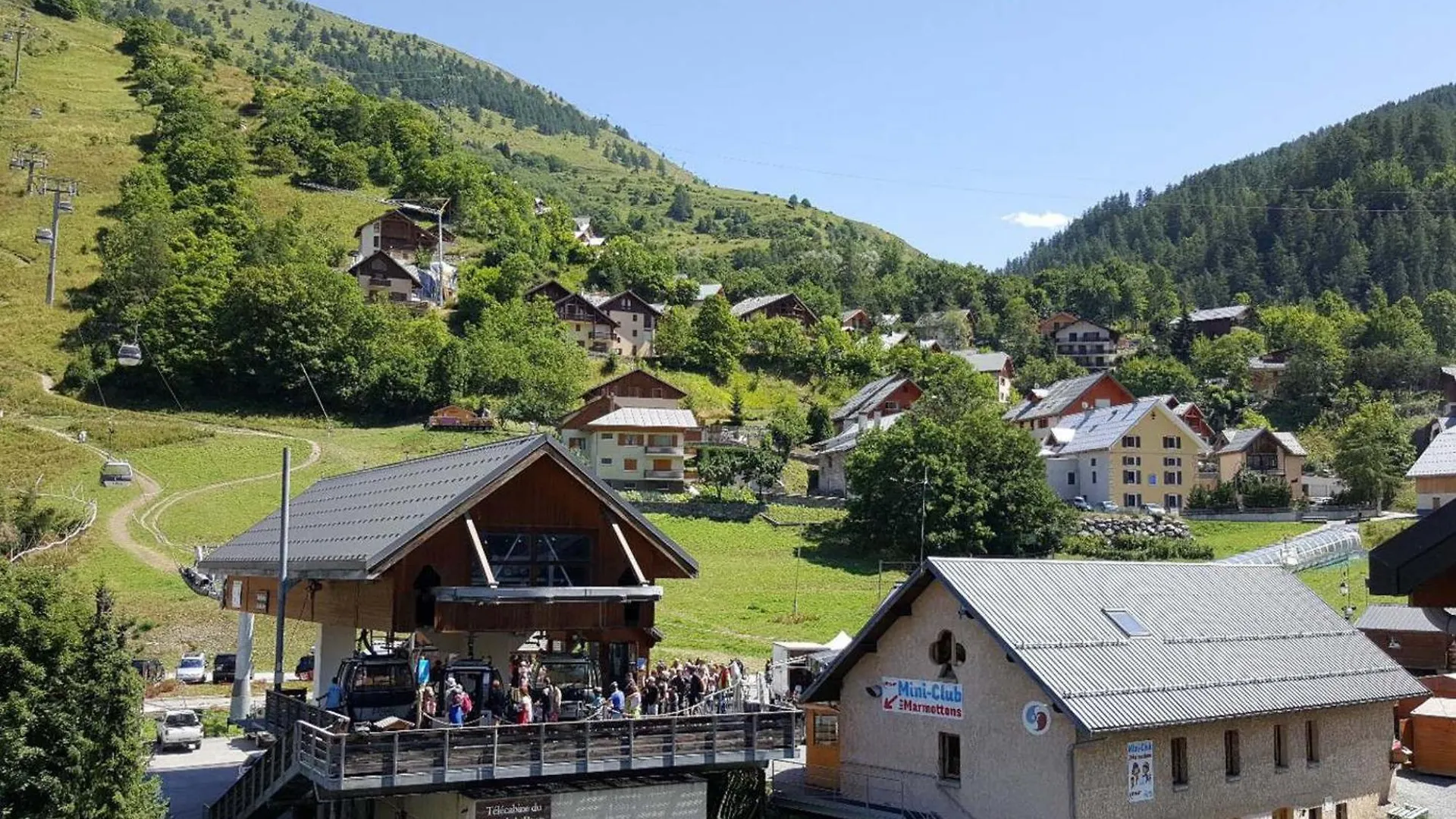 Confort 3 Pieces Pour 6 Pers, Oriente Sud-Est Avec Parking Et Wifi - Fr-1-263-572 Valloire Apartment